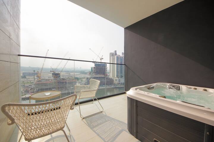 Cozy Studio | Trillionaire | Private Jacuzzi