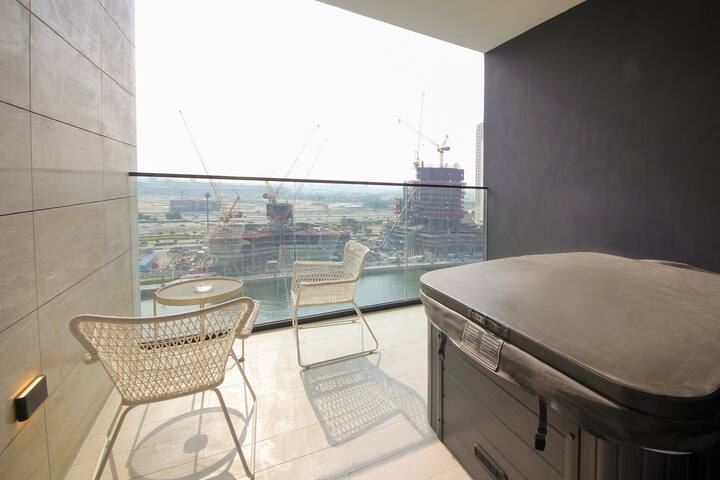 Cozy Studio | Trillionaire | Private Jacuzzi