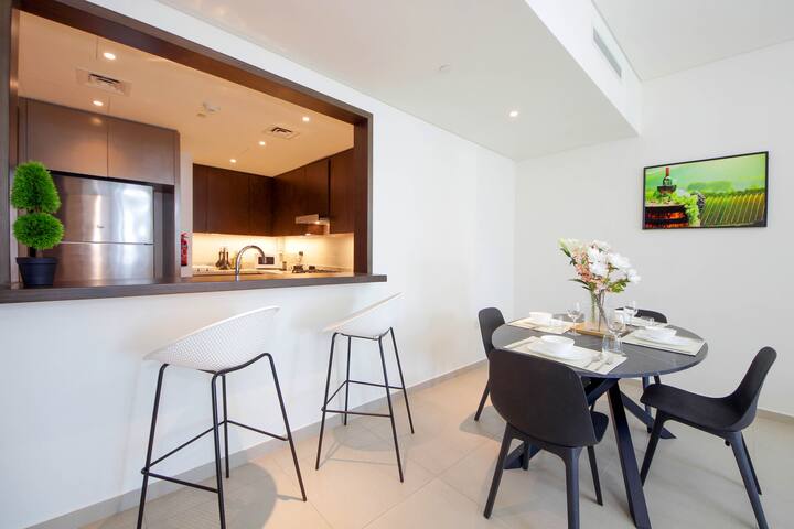 Spacious 2BHK Boulevard Heights